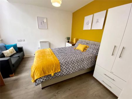 Studio to rent - Photo 3