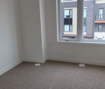 For Lease - 1525 Kingston Road Unit# 109, Pickering, Ontario - Photo 3