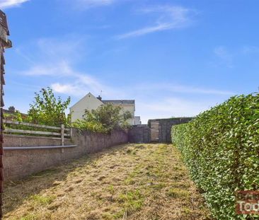 Old Glenarm Road, Larne, BT40 1NQ - Photo 5