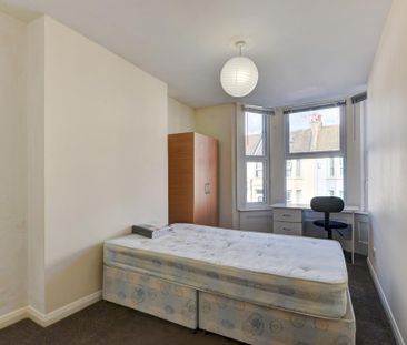 8 bedroom house to rent - Photo 3