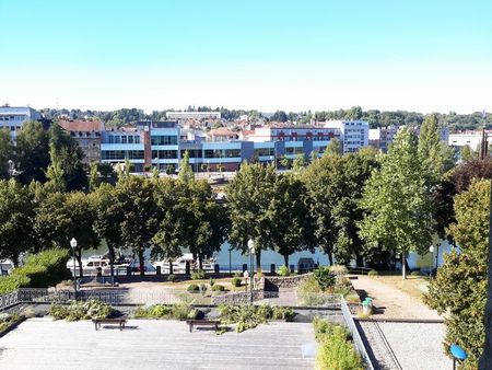 Location Appartement 2 pièces 25m² SARREGUEMINES 57200 - Photo 4