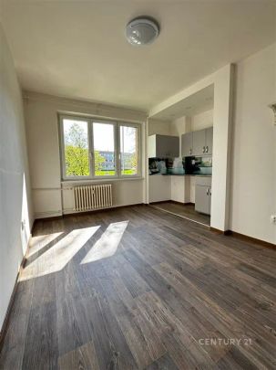Krásně zrekonstruovaná nezařízená garsoniéra k pronájmu na ulici Generála Sochora, Poruba, Ostrava – ideální pro dva, dostupnost sportovišť a obchodů. - Фото 1