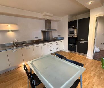 2 bedroom house to rent - Photo 1