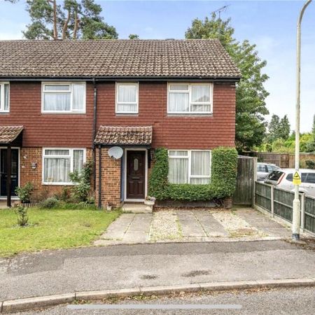 3 bedroom terraced house to rent - Photo 3