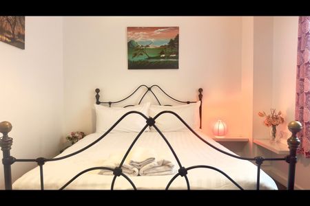 2 Bed Flat, Great Western Road, W9 - Photo 4