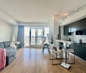 For Lease - 117 Mcmahon Drive Unit# 3501, Toronto, Ontario - Photo 2