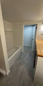 1 bed 1 bath - Vic west - Photo 3