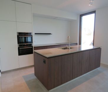 Luxueus recent app. met 1 slpk in centrum Stevoort. - Photo 3