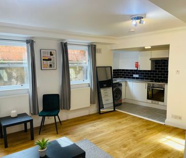 1 Bed Flat, Queens Road, SE15 - Photo 2