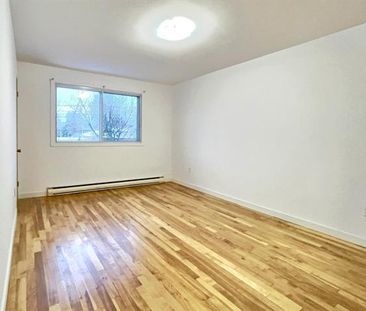 6497 Av. Azilda - Photo 5