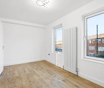 Price £3,250 pcm - Available 01/12/2025 - Unfurnished - Photo 4