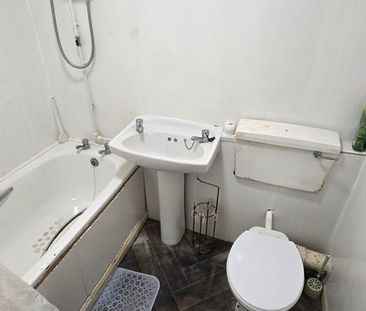 The Sanderlings, Ryhope, Sunderland, Tyne and Wear, SR2 0NU - Photo 5