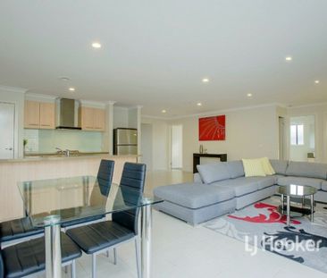 1 Lorne Way, Point Cook VIC, Belconnen - Photo 2