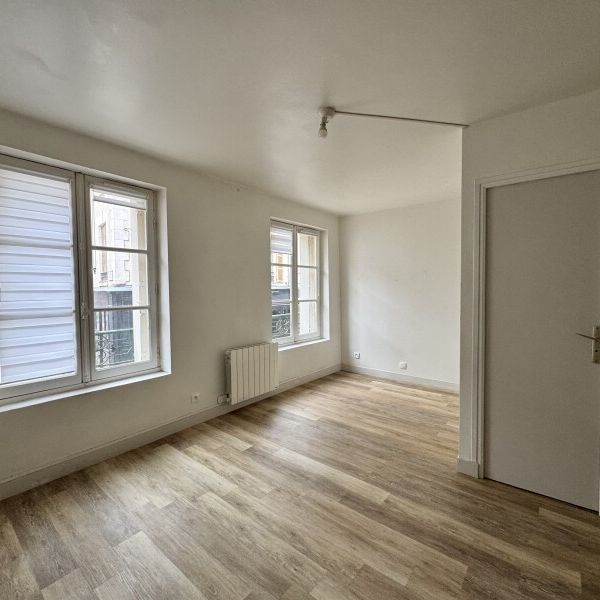Location Appartement 1 Pièce 22 m² - Photo 1