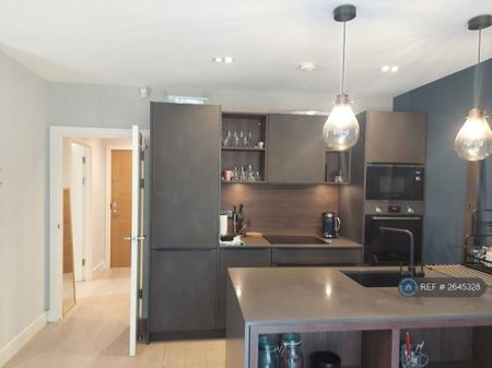 1 bedroom flat to rent - Photo 3