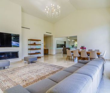 Villa for rent in Guadalmina Baja, San Pedro de Alcantara - Photo 1