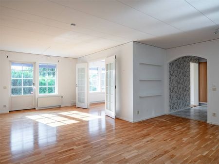 Sundsborgsvägen, Upplands Väsby - Photo 3