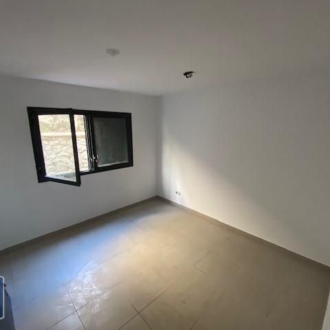 Location Appartement 3 pièces 72m² LA MONTAGNE 97417 - Photo 1