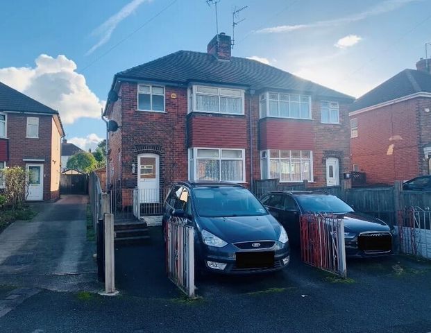 Fairfield Drive, Mansfield, NG18 - Photo 1