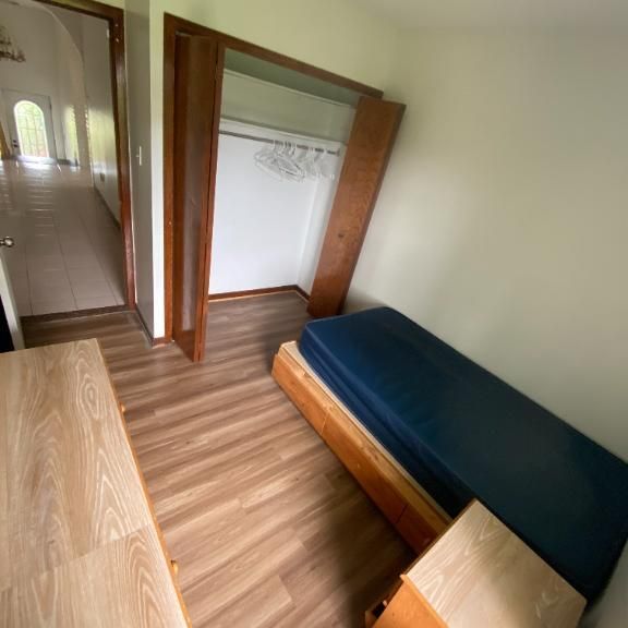 Maison de chambres pour 12 personnes à louer à Laval près métron de la Concorde - Photo 1