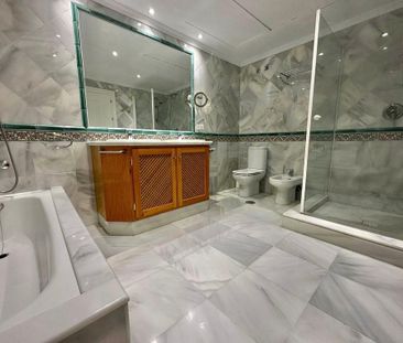 Luxury Flat for rent in Benahavís, Andalusia - Photo 3