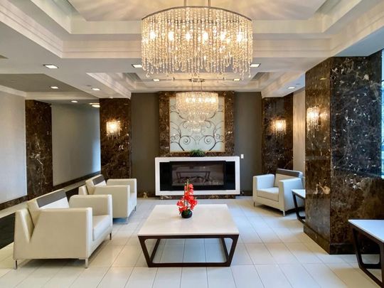 For Lease - 376 Highway 7 N/A Unit# 521, Richmond Hill, Ontario - Photo 1