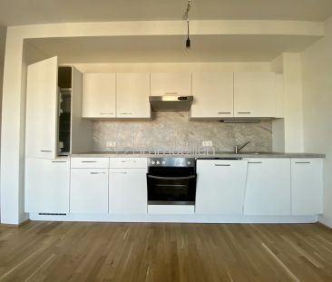 2-Zimmer-Genossenschaftswohnung mit großem Westbalkon - Photo 1