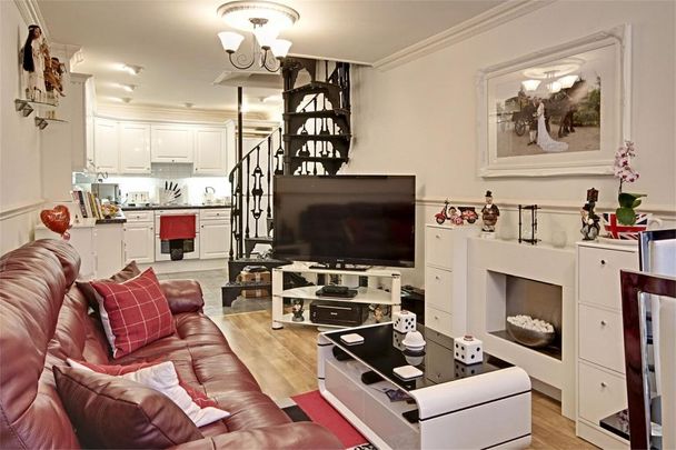 2 bedroom cottage to rent - Photo 1