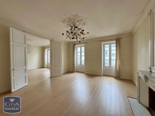 Appartement à louer 5 pièces 166.43m² - Photo 1