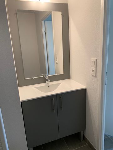 Location Appartement 2 pièces 38m² COLOMIERS 31770 - Photo 3