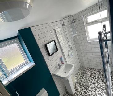 4 bedroom house - Photo 5