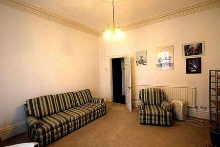 St. Andrews Road South, St. Annes, FY8 - Photo 3
