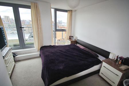 2 bedroom apartment to rent - Photo 2