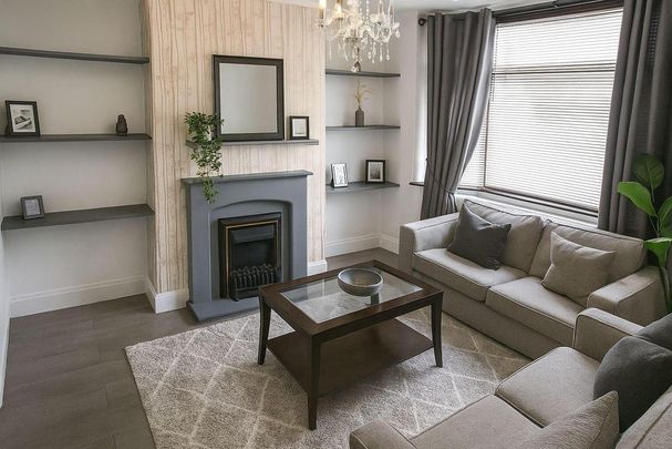 3 bedroom semi-detached house to rent - Photo 1