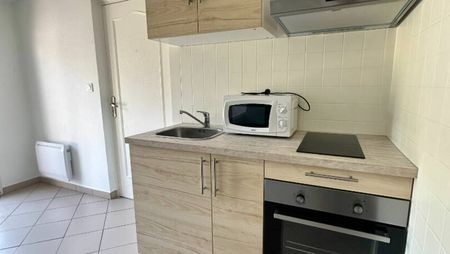 LOCATION STUDIO MEUBLE PONT A MOUSSON AVEC TERRASSE - Photo 4