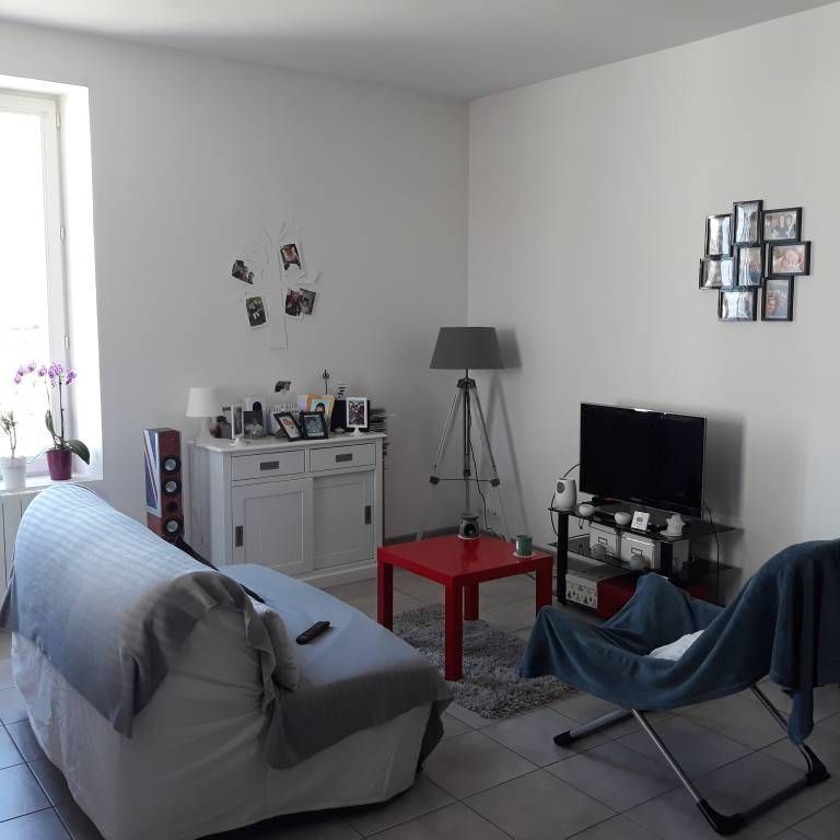 Appartement TYPE 3 - Centre-ville LE LOROUX-BOTTEREAU - Photo 1