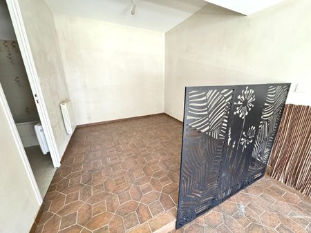 Location Appartement 1 pièce 35m² ROMANS SUR ISERE 26100 - Photo 4