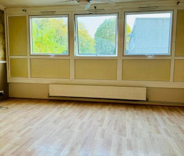 4 bedroom terraced house to rent - Photo 1