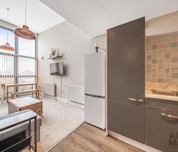 1 bedroom flat to rent - Photo 2