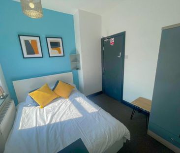 1 bedroom in a house share to rent - Photo 4