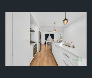 9/8 Moresby Court, Craigieburn, Vic 3064 - Photo 4