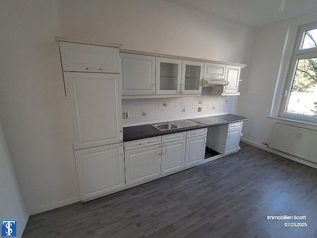 Charmante 2,5-Zimmer-Wohnung in Plauen-Preißelpöhl mit Top-Lage mit EBK - Photo 5