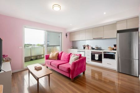 213/469-481 High Street, Northcote VIC 3070 - Apartment For Rent | Domain - Photo 2