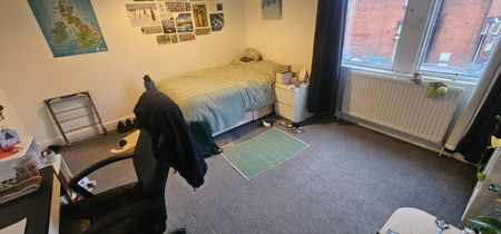 5 Bed - 37 Hartley Crescent, Woodhouse, Leeds - LS6 2LL - Student - Photo 3