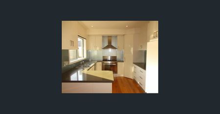 McKinnon Secondary College Zone - Photo 5