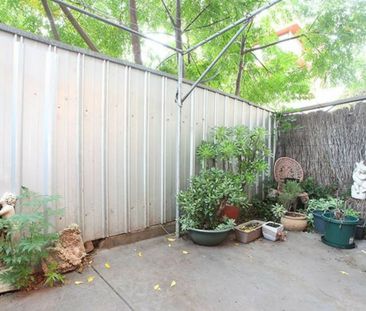 Two-Storey Townhouse in a Prime North Adelaide Location - Photo 6