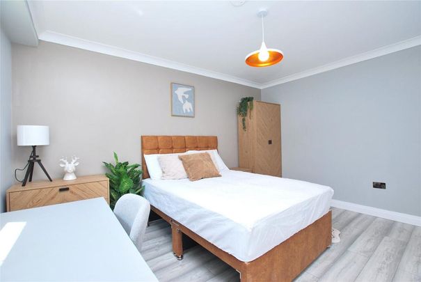 1 bedroom house of multiple occupation to rent - Photo 1