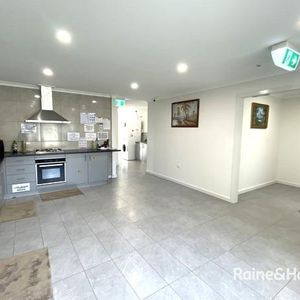 Rooming House with Utilities Usage Included - Photo 2