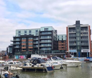 Brayford Wharf North - Photo 2