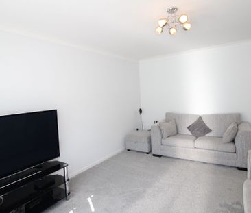 Rolfe Drive, Burgess Hill, RH15 - Photo 6